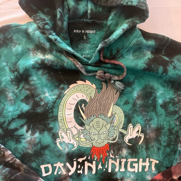 2017 DAY N NIGHT 2017 Festival hoodie - Picture 2 of 3
